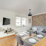 One Bedroom Nadodrze With Free Garage By Renters * Вроцлав