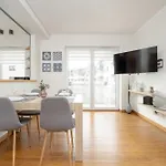 One Bedroom Nadodrze With Free Garage By Renters Вроцлав