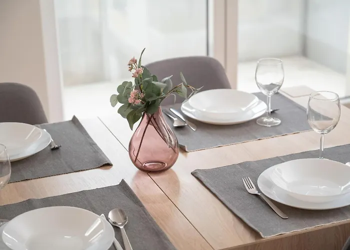 Apartman One Bedroom Nadodrze With Free Garage By Renters Wrocław