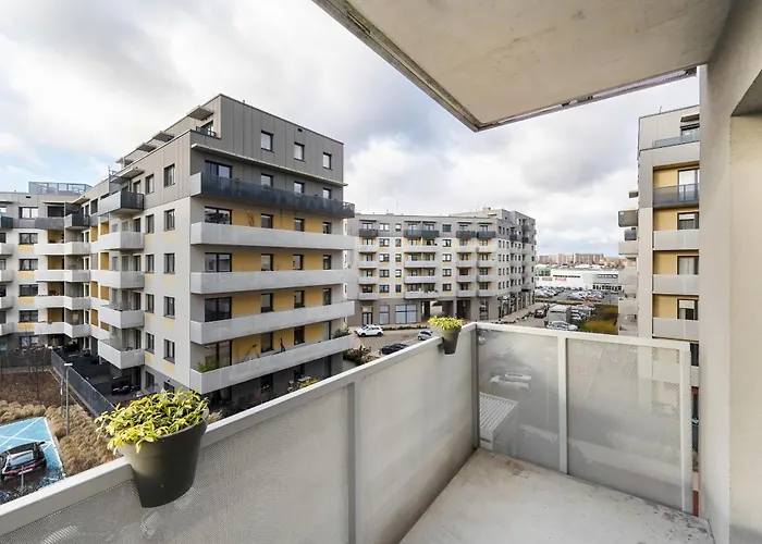 One Bedroom Nadodrze With Free Garage By Renters * Wrocław